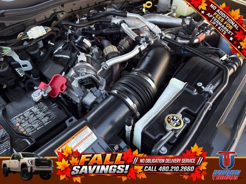 Used 2023 Ford F350 Limited w/ FX4 Off-Road Package AWD/4WD image 14