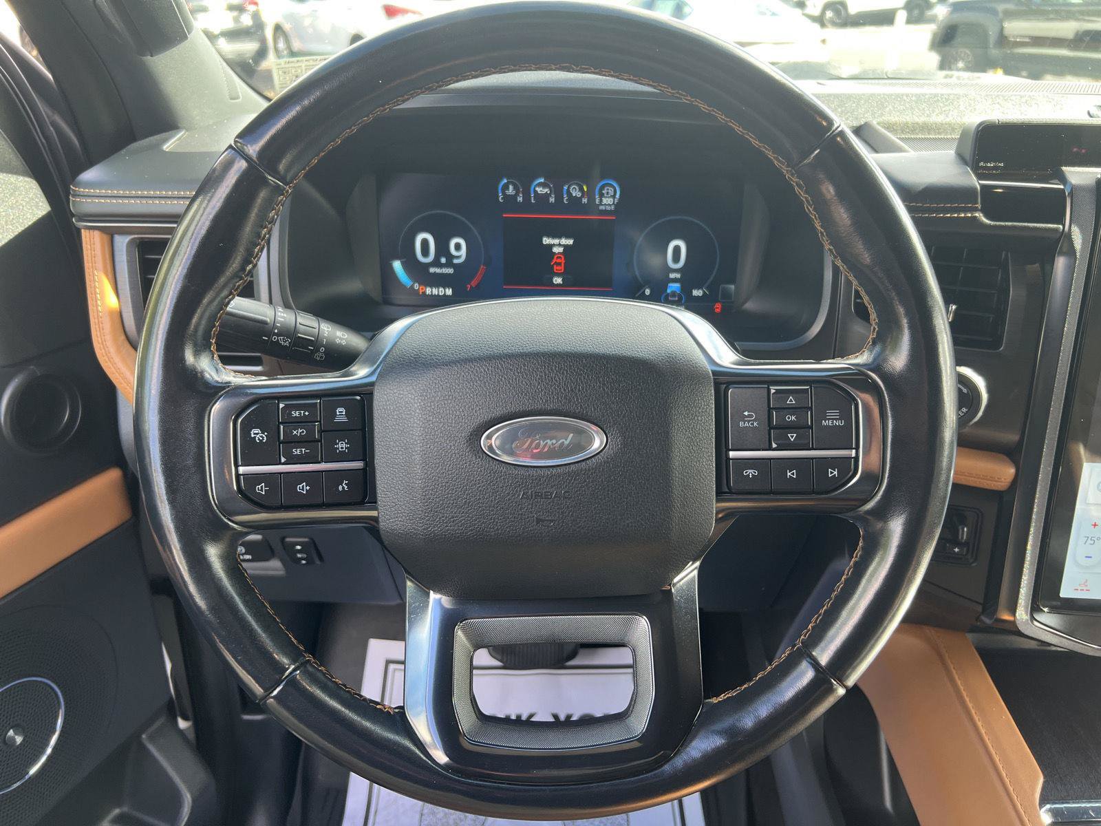 Used 2022 Ford Expedition Platinum AWD/4WD image 23