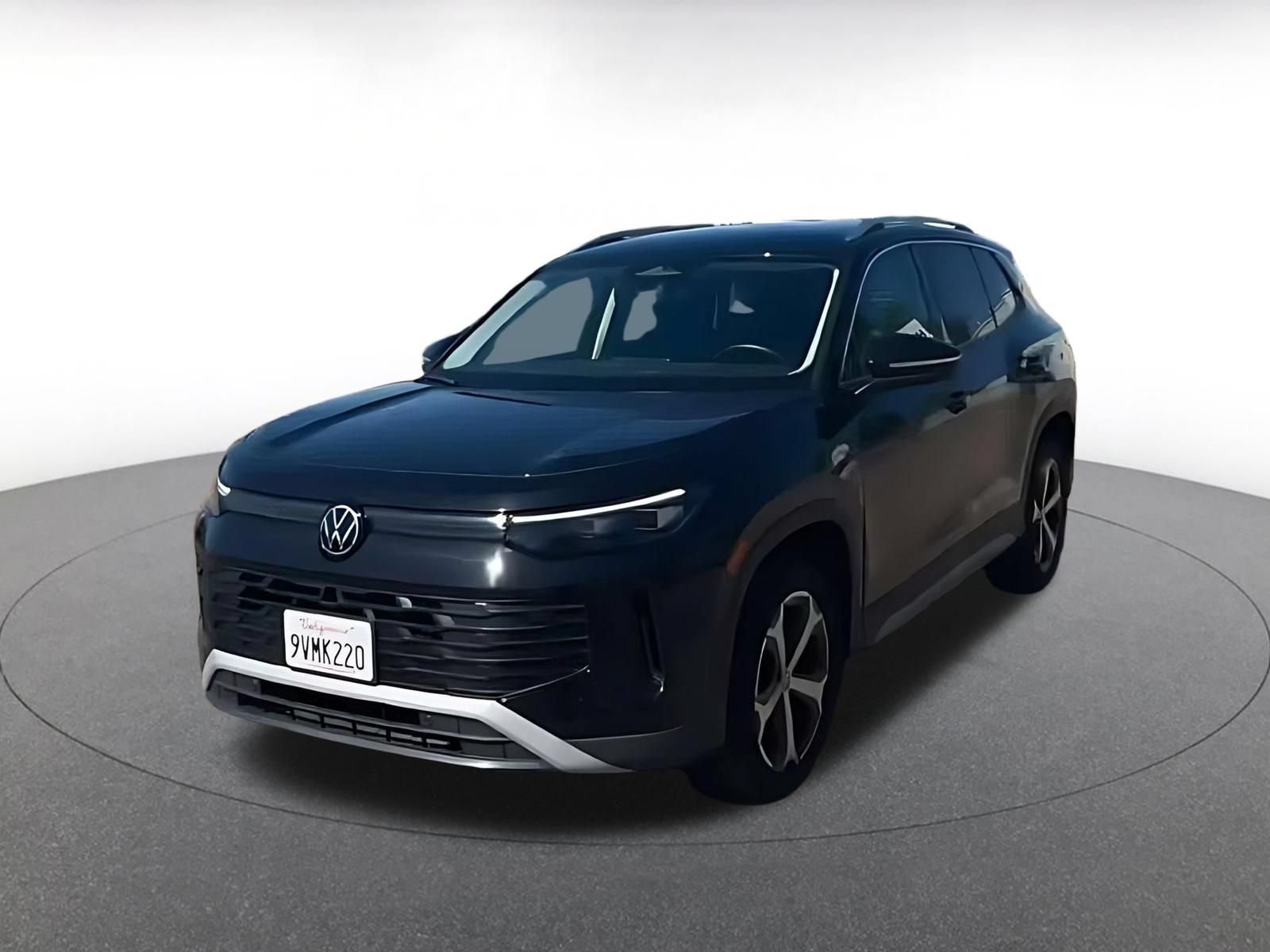 Used 2026 Volkswagen Tiguan SE AWD/4WD image 6