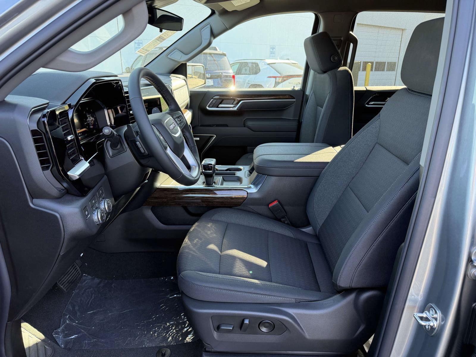 New 2026 GMC Sierra 1500 Elevation w/ Preferred Package AWD/4WD image 8