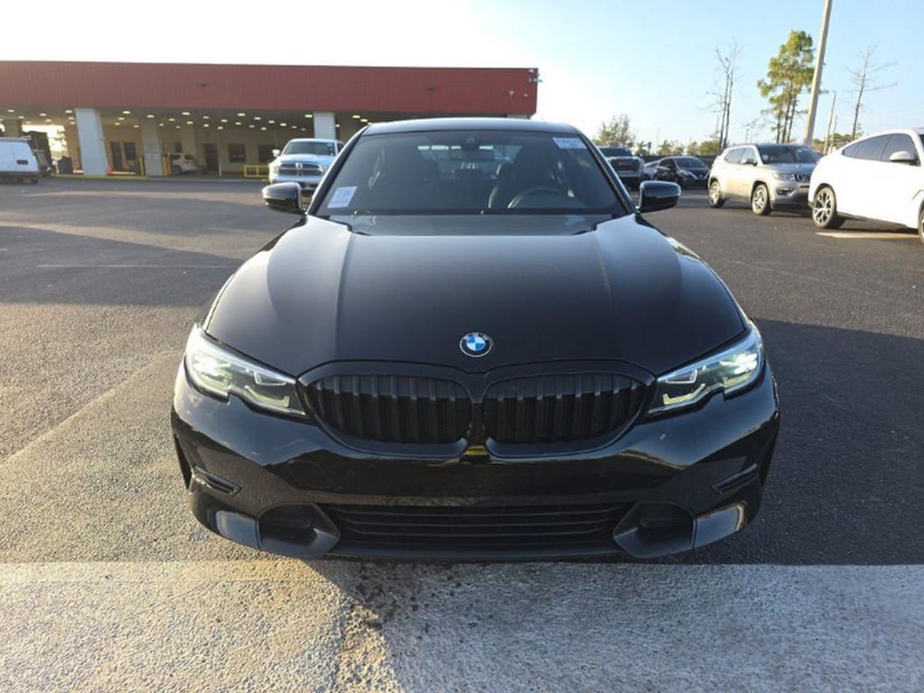 Used 2021 BMW 330i Sedan image 2