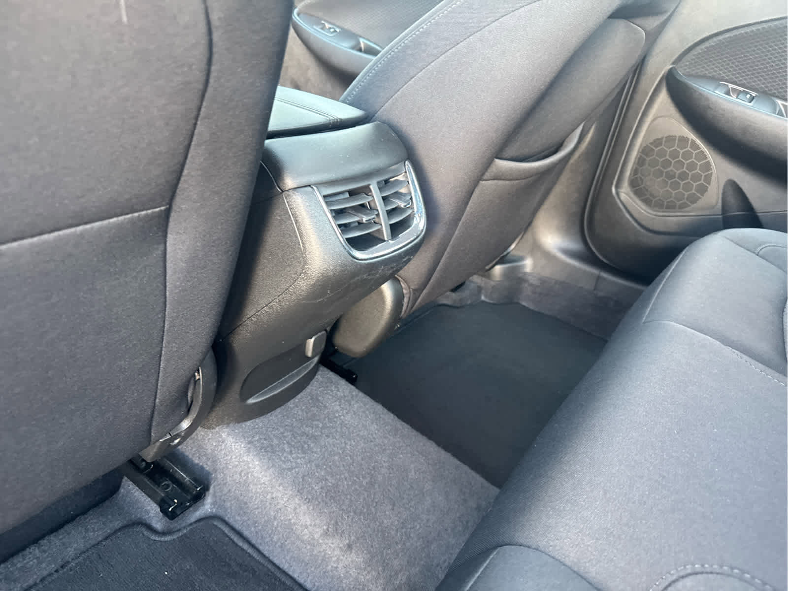 Used 2024 Chevrolet Malibu LT image 33