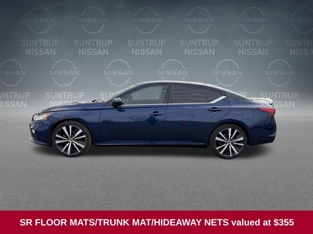 Used 2022 Nissan Altima 2.5 SR video 2