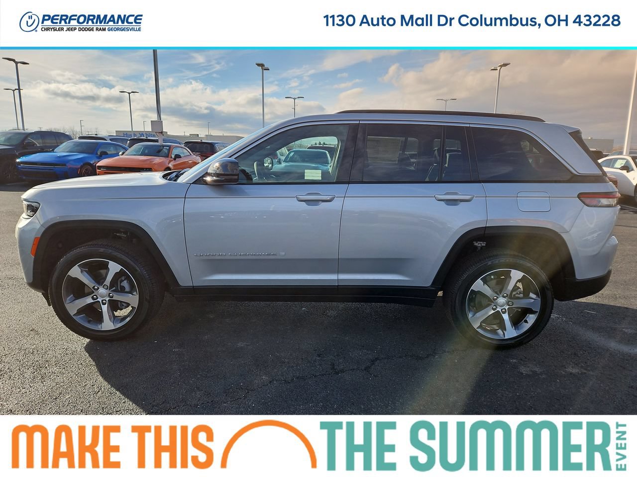 New 2026 Jeep Grand Cherokee Limited AWD/4WD image 4