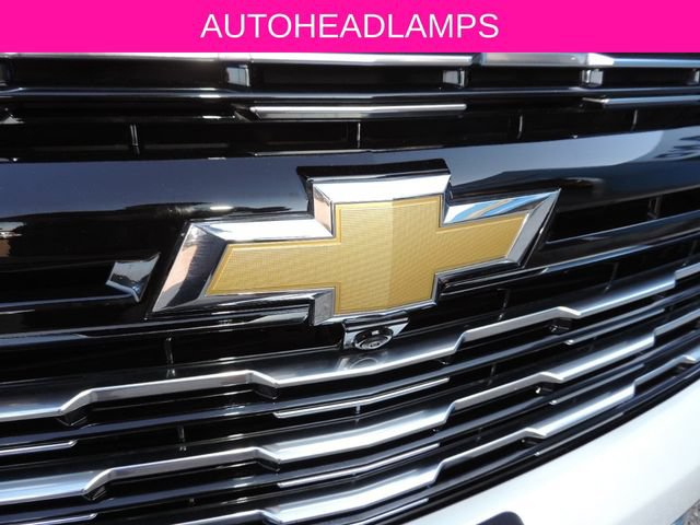 Used 2025 Chevrolet Tahoe High Country AWD/4WD image 11