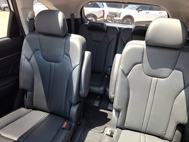 Used 2023 Kia Sorento SX AWD/4WD image 18