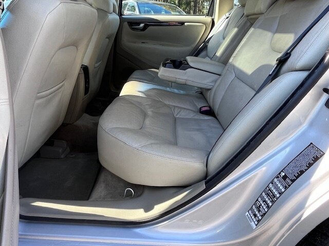 Used 2006 Volvo V70 2.5T FWD image 21