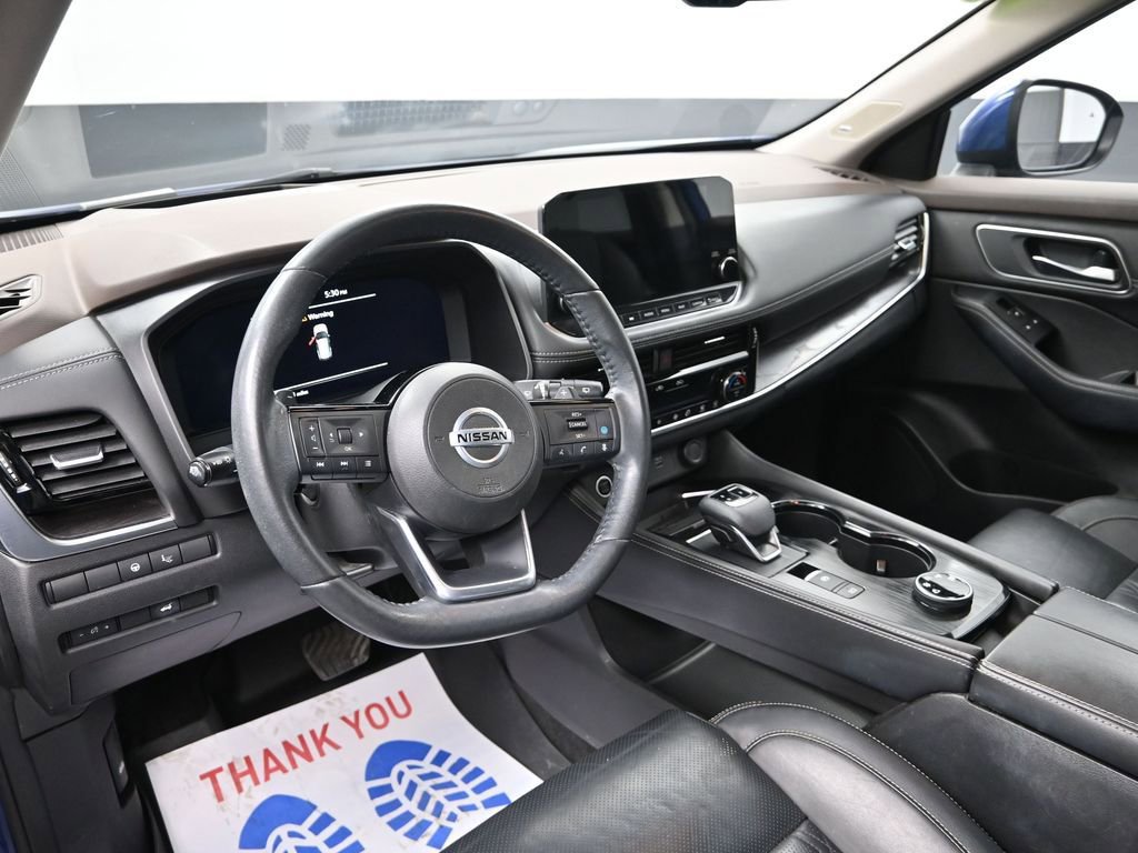 Used 2021 Nissan Rogue Platinum image 13