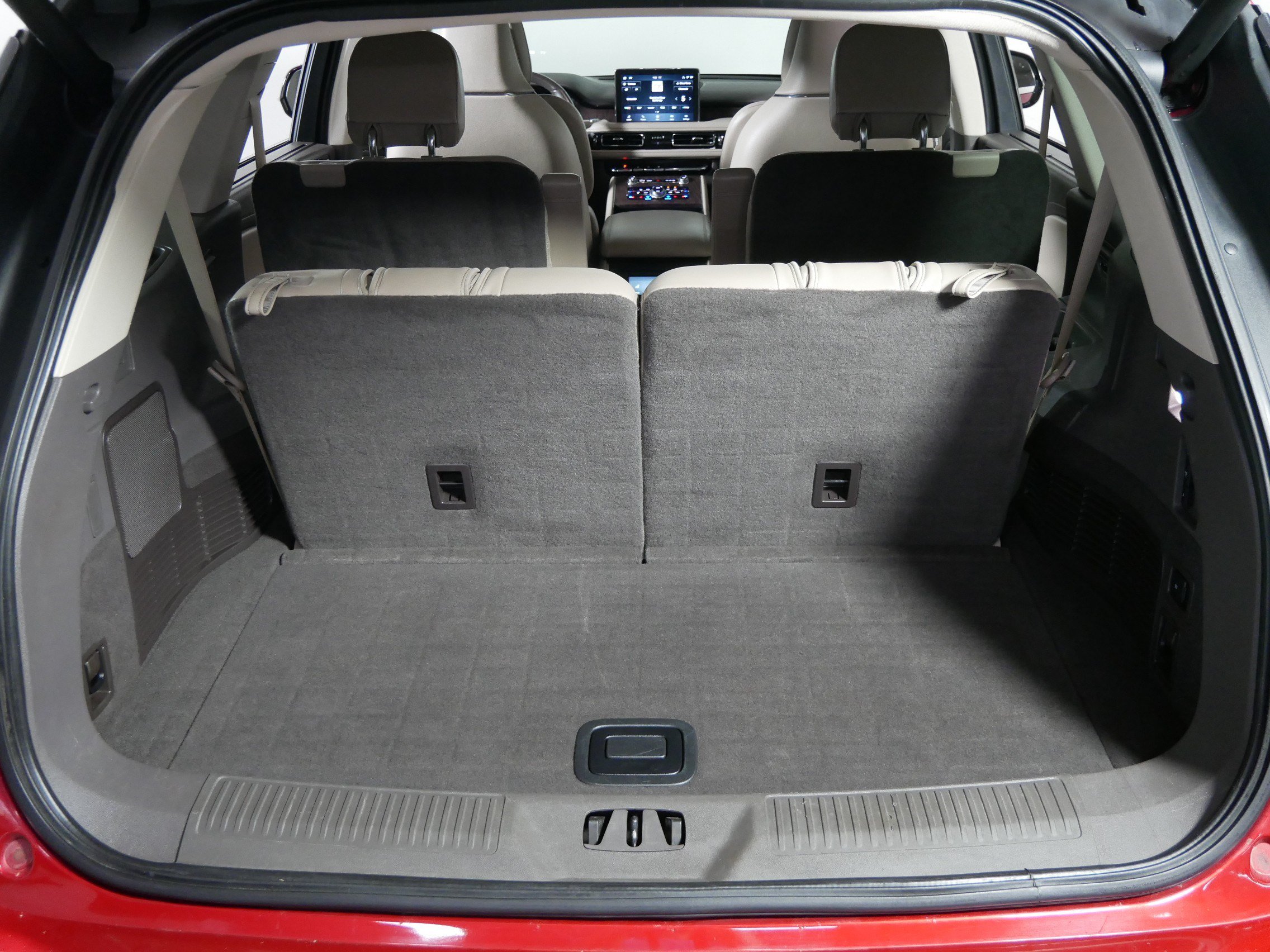 Used 2020 Lincoln Aviator Reserve w/ Equipment Group 202A AWD/4WD image 18