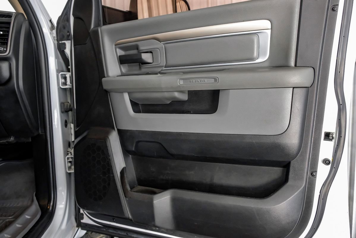 Used 2020 RAM 3500 Tradesman w/ Chrome Appearance Group AWD/4WD image 43