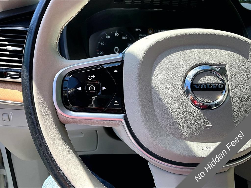 Used 2022 Volvo XC90 T6 Momentum AWD/4WD image 16