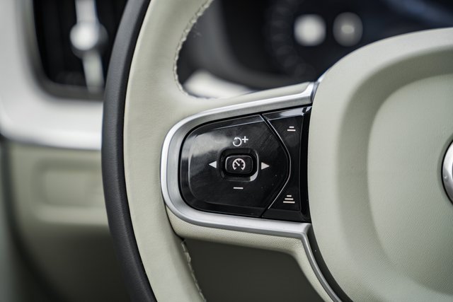 New 2026 Volvo XC60 B5 Ultra w/ Protection Package Premier image 29