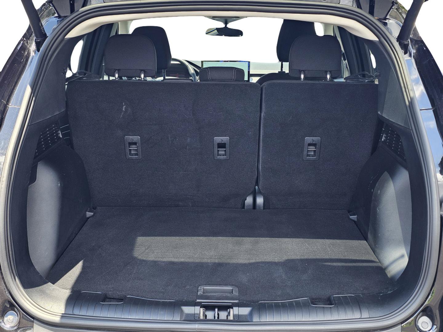 Used 2025 Ford Escape Active w/ Tech Pack #1 FWD image 12