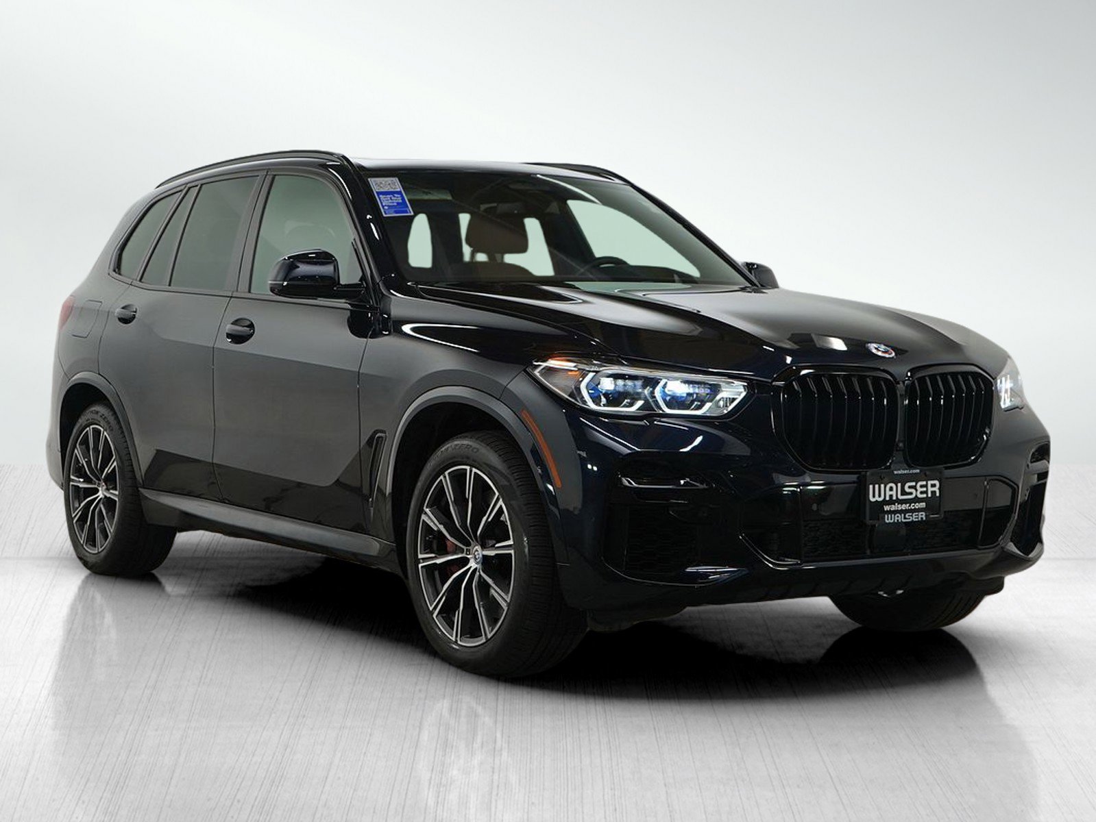 Used 2023 BMW X5 M50i w/ Executive Package image 7