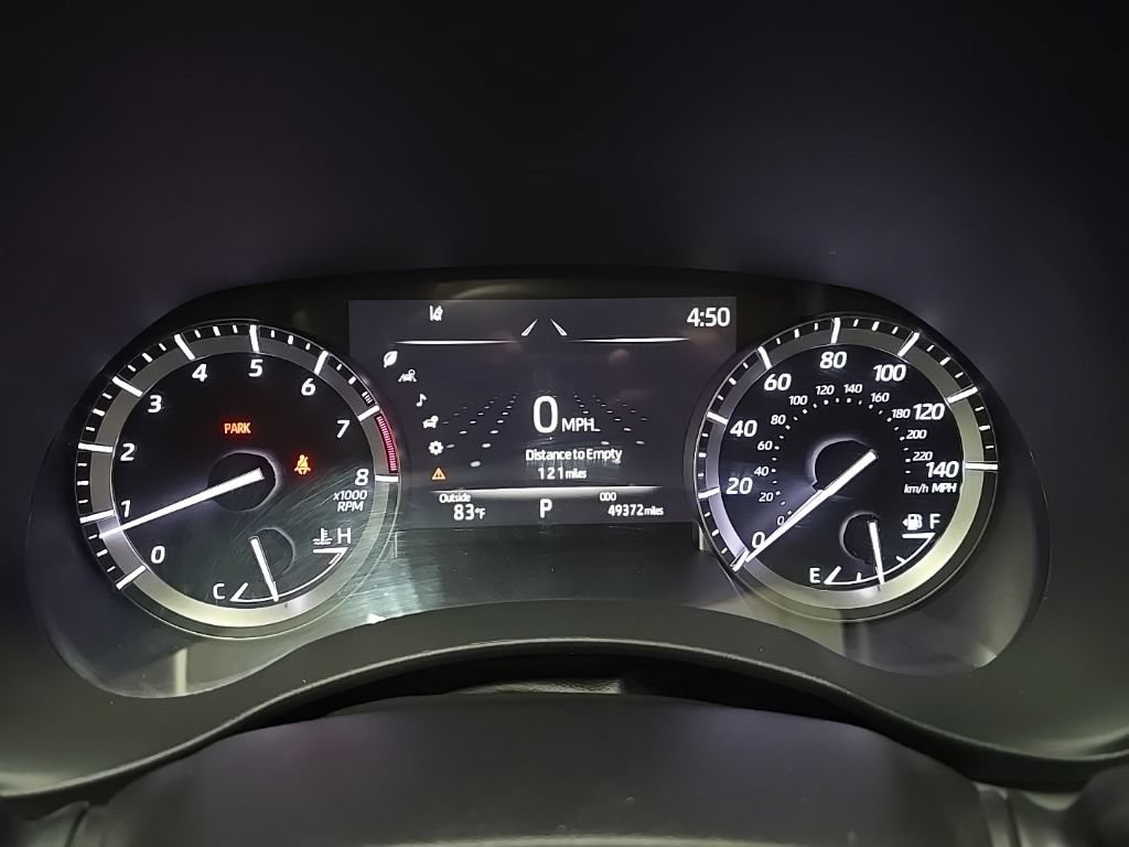 Used 2022 Toyota Highlander XLE AWD/4WD image 22