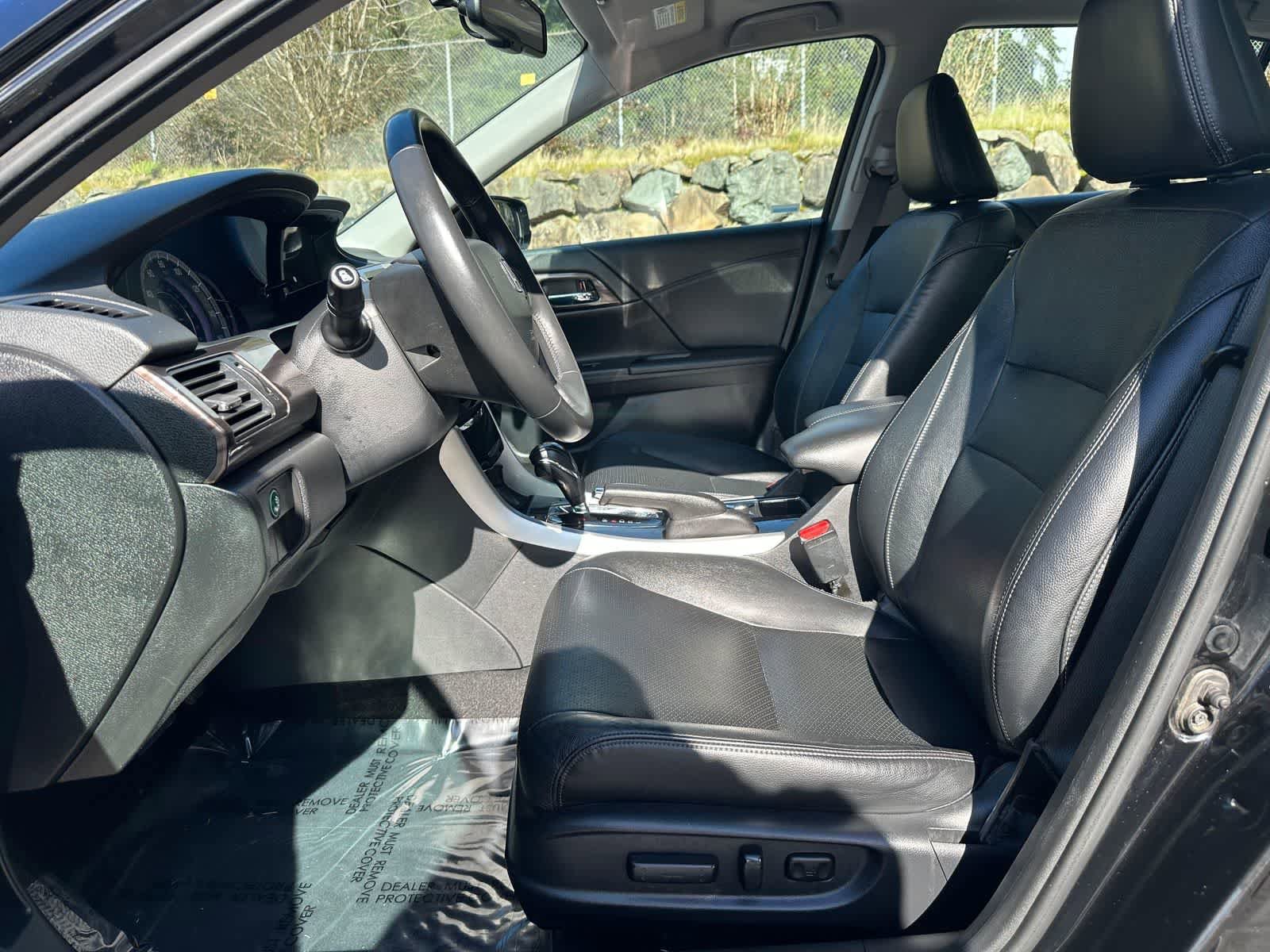 Used 2016 Honda Accord EX-L image 13
