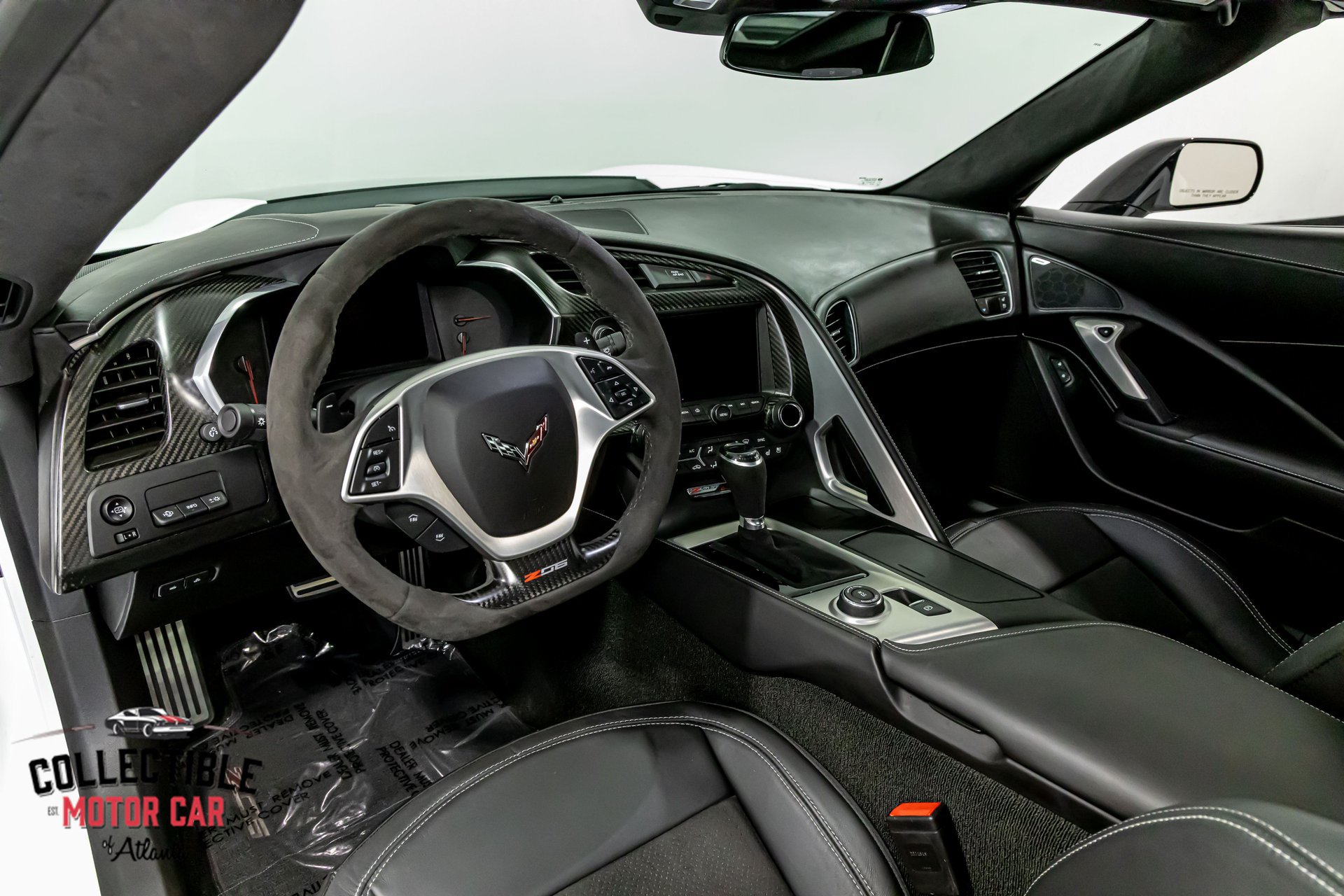 Used 2015 Chevrolet Corvette Z06 w/ 3LZ Preferred Equipment Group RWD image 74
