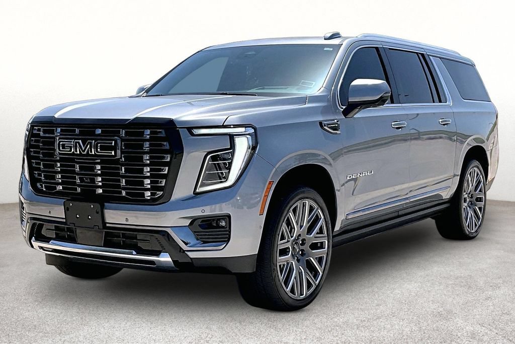 Used 2025 GMC Yukon XL Denali Ultimate AWD/4WD image 5