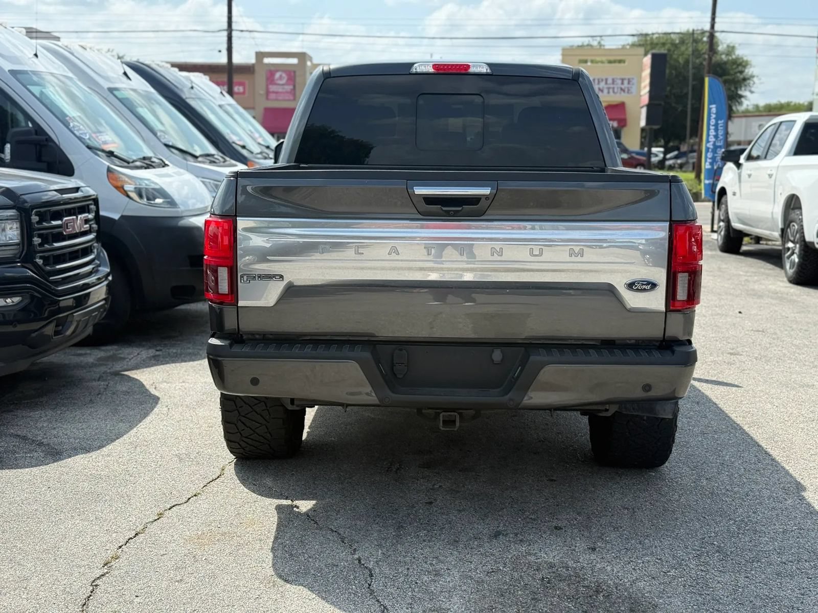 Used 2020 Ford F150 Platinum w/ Equipment Group 701A Luxury AWD/4WD image 5
