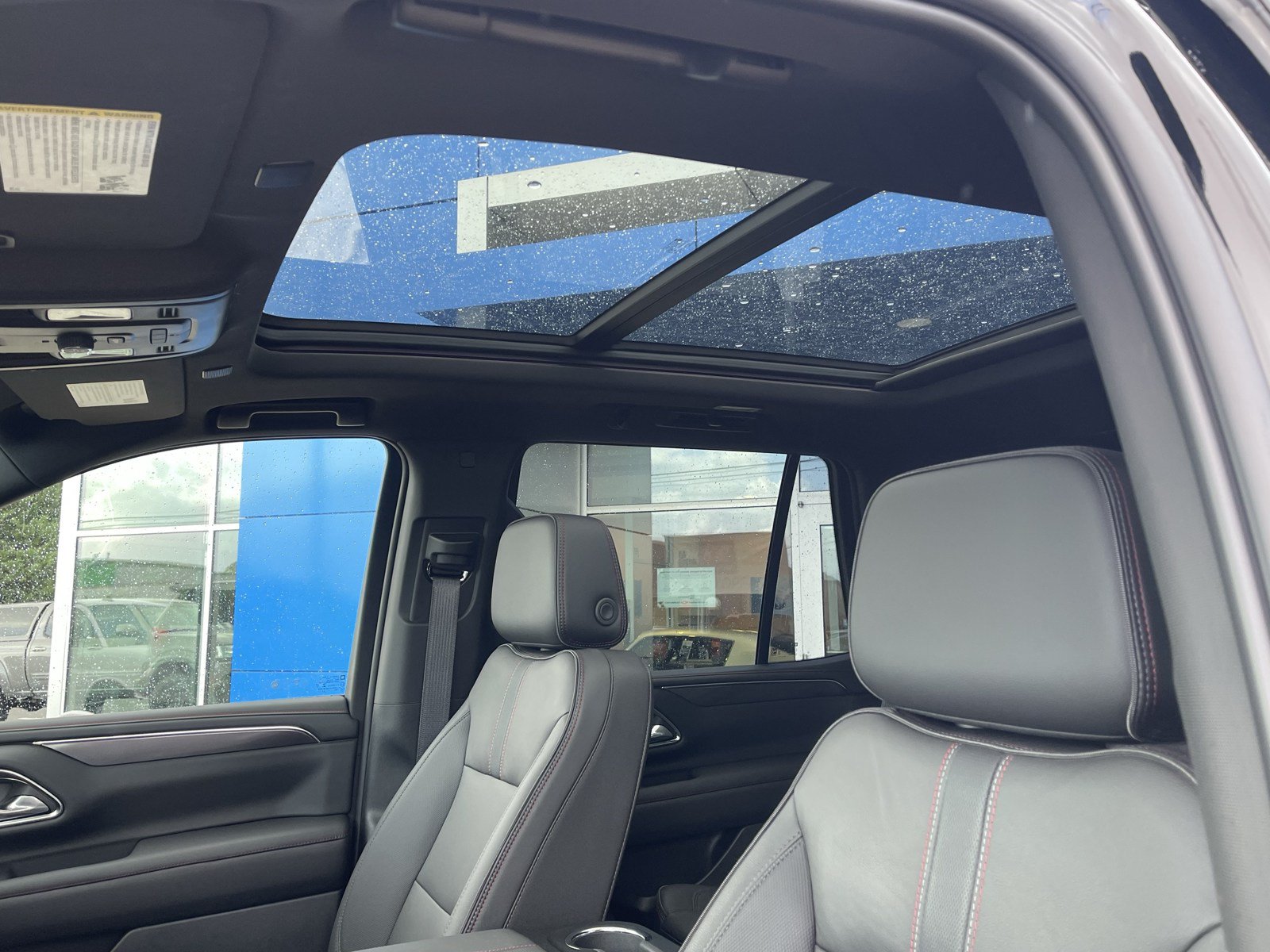 Used 2023 Chevrolet Tahoe RST AWD/4WD image 21