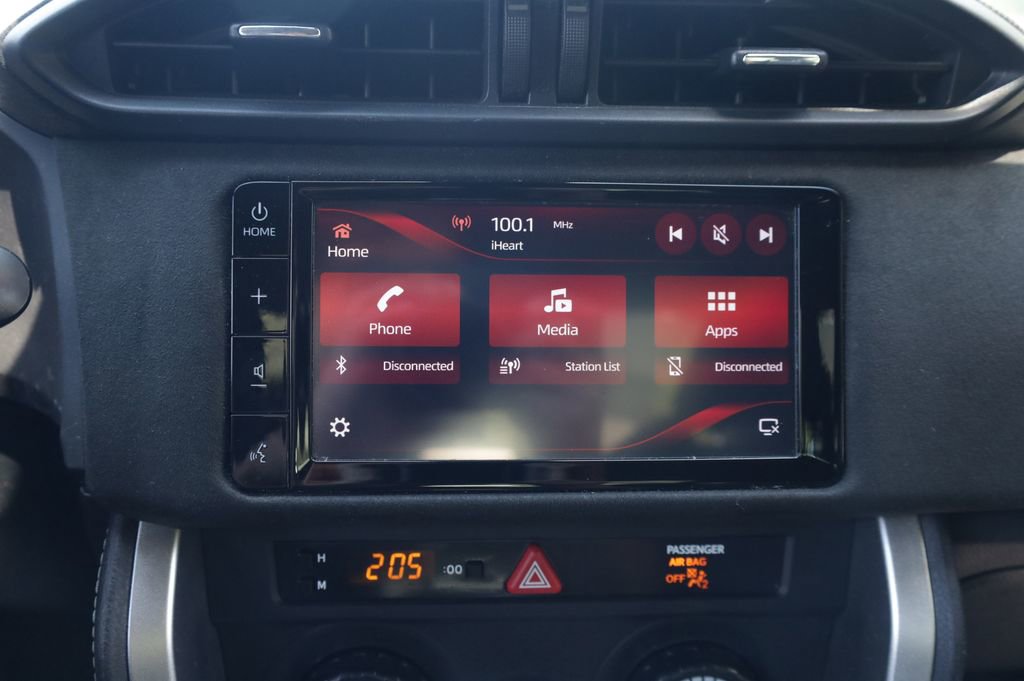 Used 2020 Toyota 86 image 8