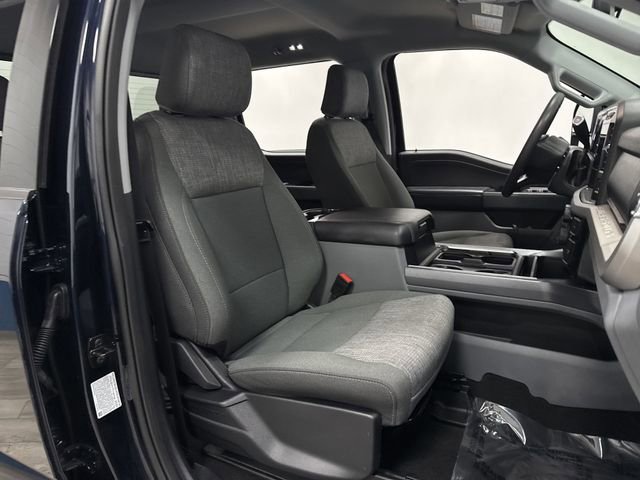Used 2024 Ford F250 XLT w/ XLT Premium Package image 32