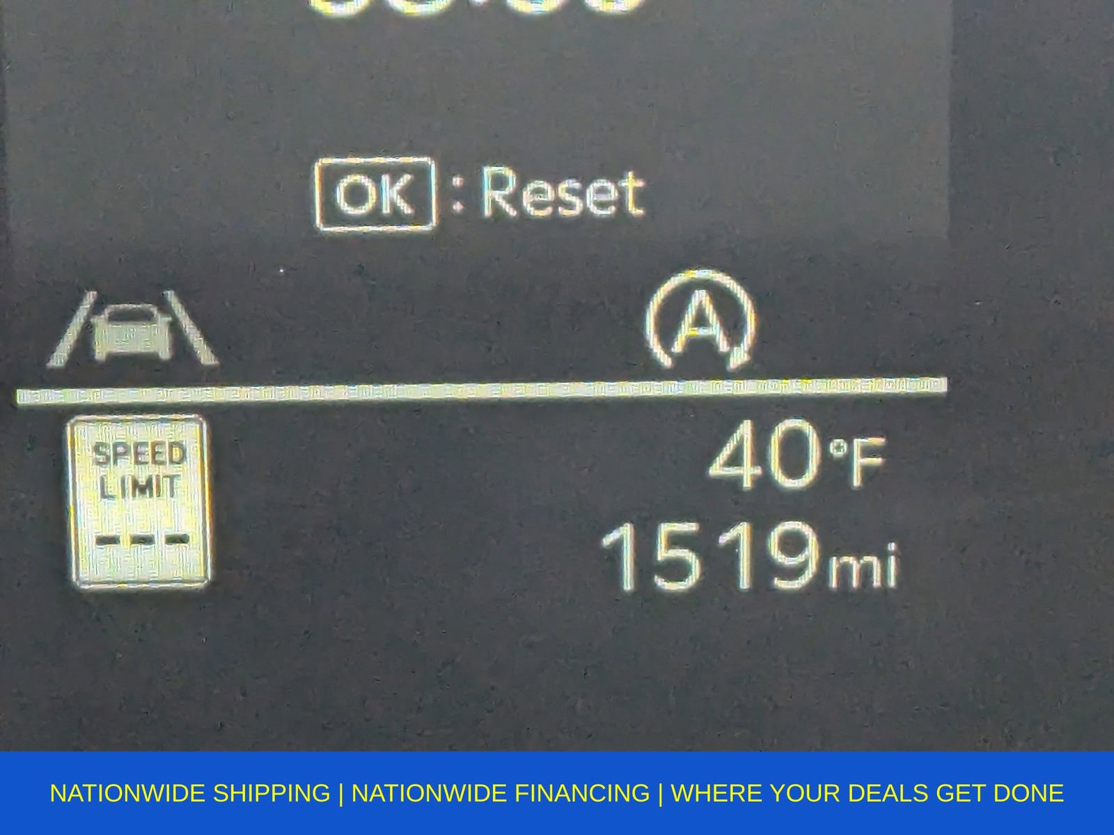 Used 2025 Kia Sorento S image 38