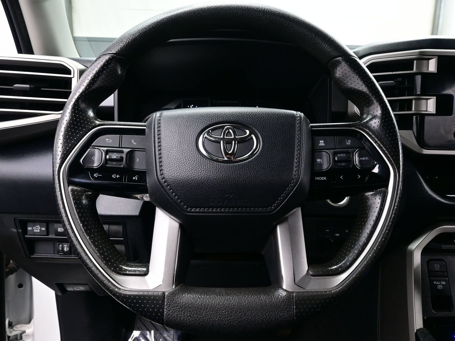 Used 2023 Toyota Tundra SR5 AWD/4WD image 22