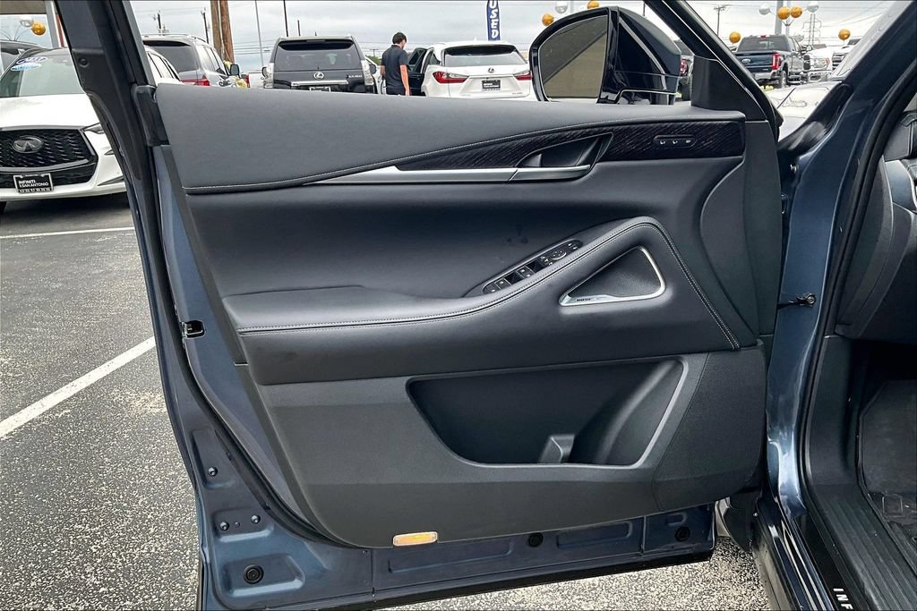 Certified 2023 INFINITI QX60 Sensory w/ Vision Package FWD image 25