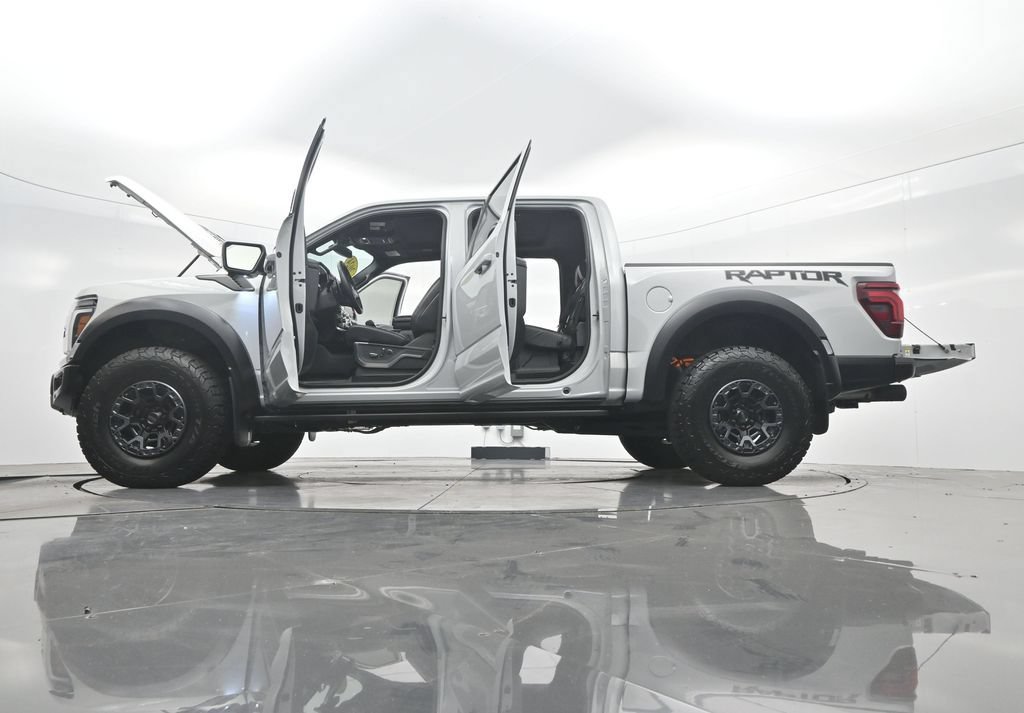 Used 2024 Ford F150 Raptor AWD/4WD image 51