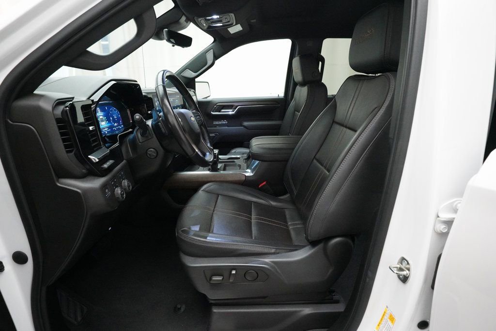 Certified 2023 Chevrolet Silverado 1500 High Country w/ Technology Package image 7