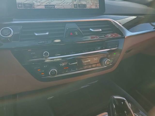 Used 2021 BMW 540i xDrive w/ Convenience Package image 17