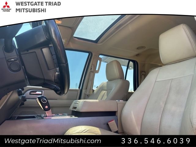 Used 2017 Ford Expedition Limited w/ Equipment Group 301A image 7