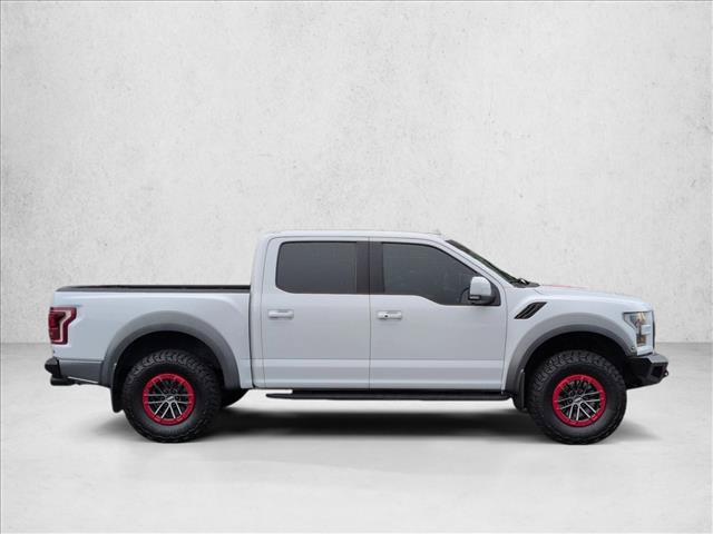 Used 2019 Ford F150 Raptor w/ Equipment Group 802A Luxury AWD/4WD image 5