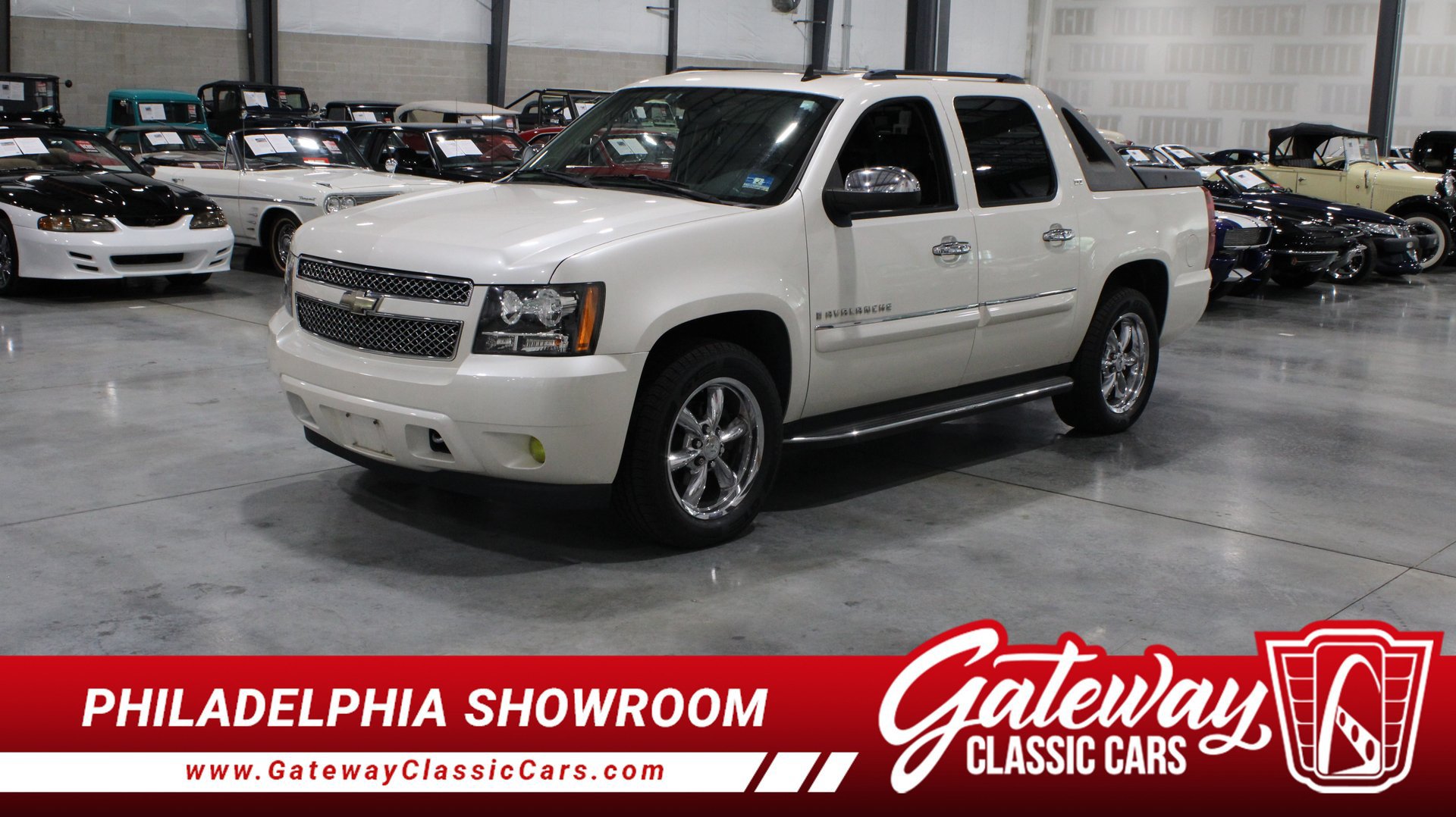Used 2008 Chevrolet Avalanche LTZ w/ LTZ Preferred Equipment Group AWD/4WD image 1