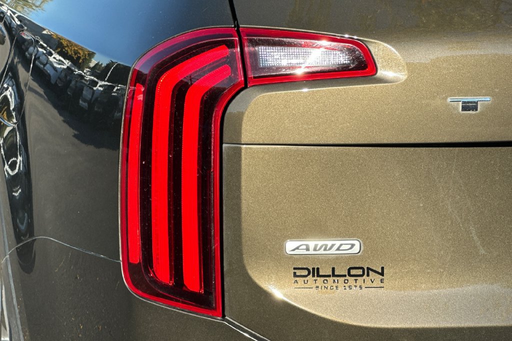 Used 2020 Kia Telluride EX w/ EX Premium Package AWD/4WD image 9