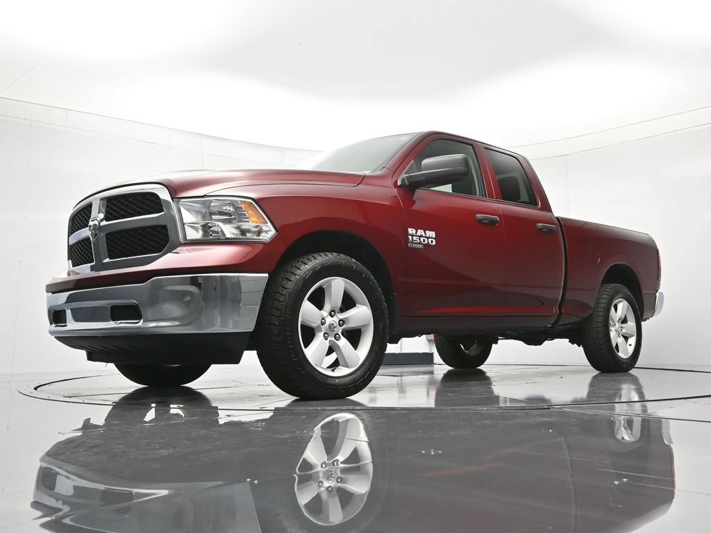Used 2024 RAM 1500 Classic SLT AWD/4WD image 35