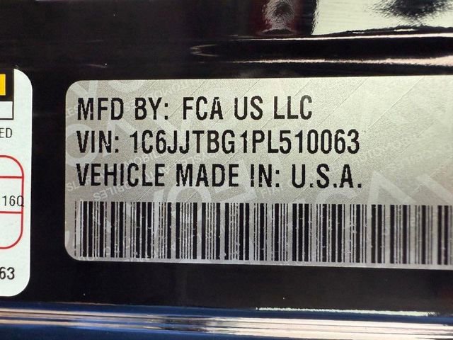 Certified 2023 Jeep Gladiator Rubicon w/ Cold Weather Group AWD/4WD image 32