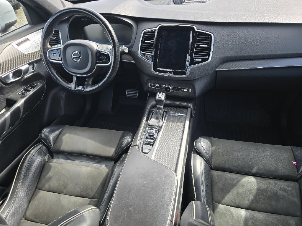Used 2017 Volvo XC90 T6 R-Design w/ Vision Package AWD/4WD image 24