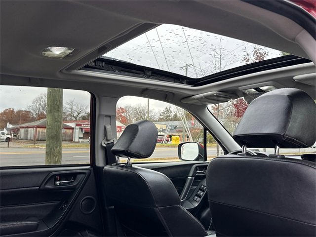 Used 2018 Subaru Forester 2.5i Touring w/ Popular Package #3B image 16