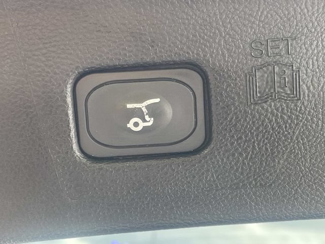 Used 2024 Ford Edge SEL w/ Convenience Package AWD/4WD image 16
