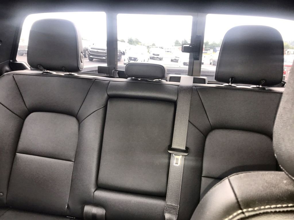 Certified 2024 GMC Canyon Elevation w/ Elevation Premium Package image 22