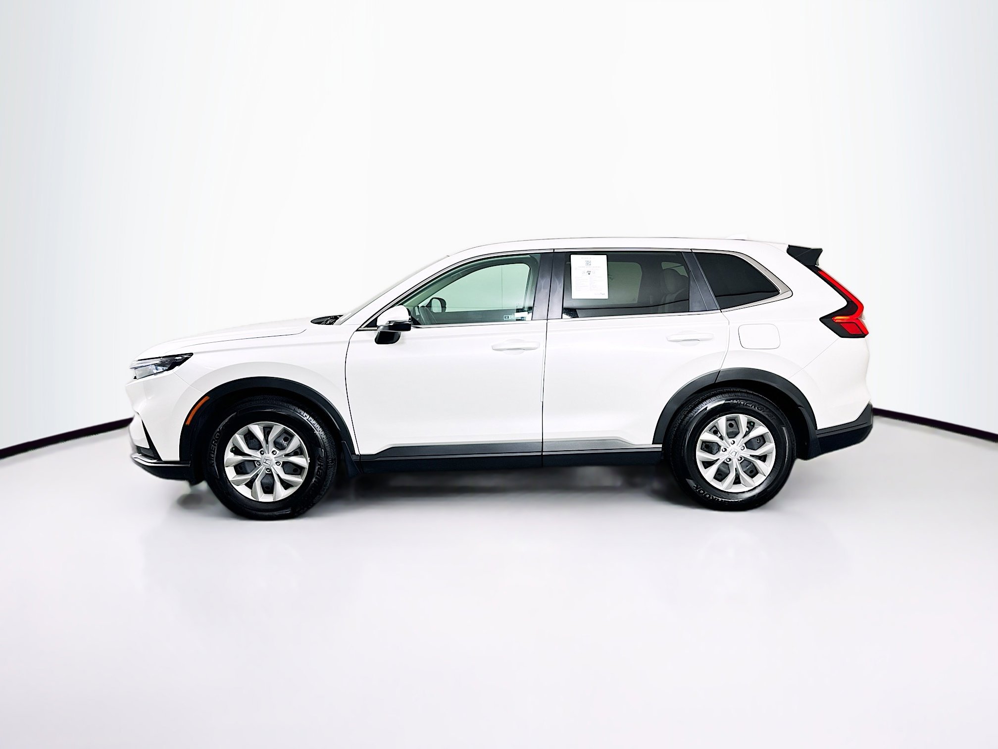 Used 2026 Honda CR-V LX image 4