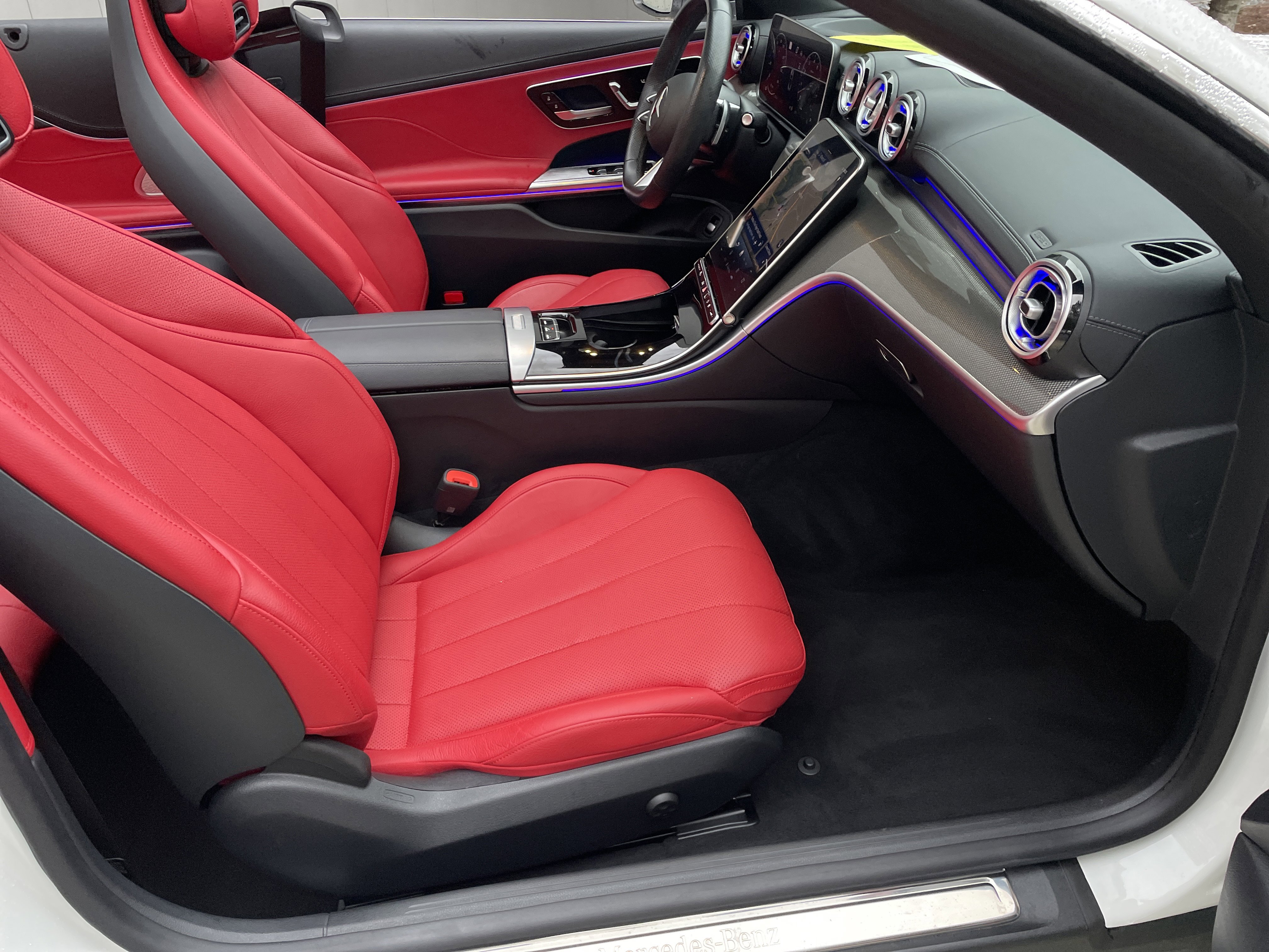 Certified 2024 Mercedes-Benz CLE 450 4MATIC Cabriolet image 51