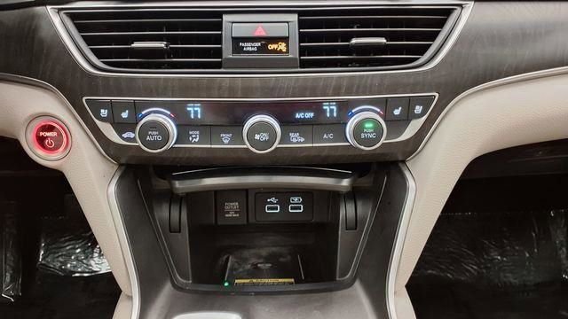 Used 2022 Honda Accord Touring image 29