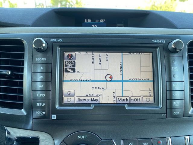 Used 2011 Toyota Sienna XLE w/ Premium Pkg FWD image 20