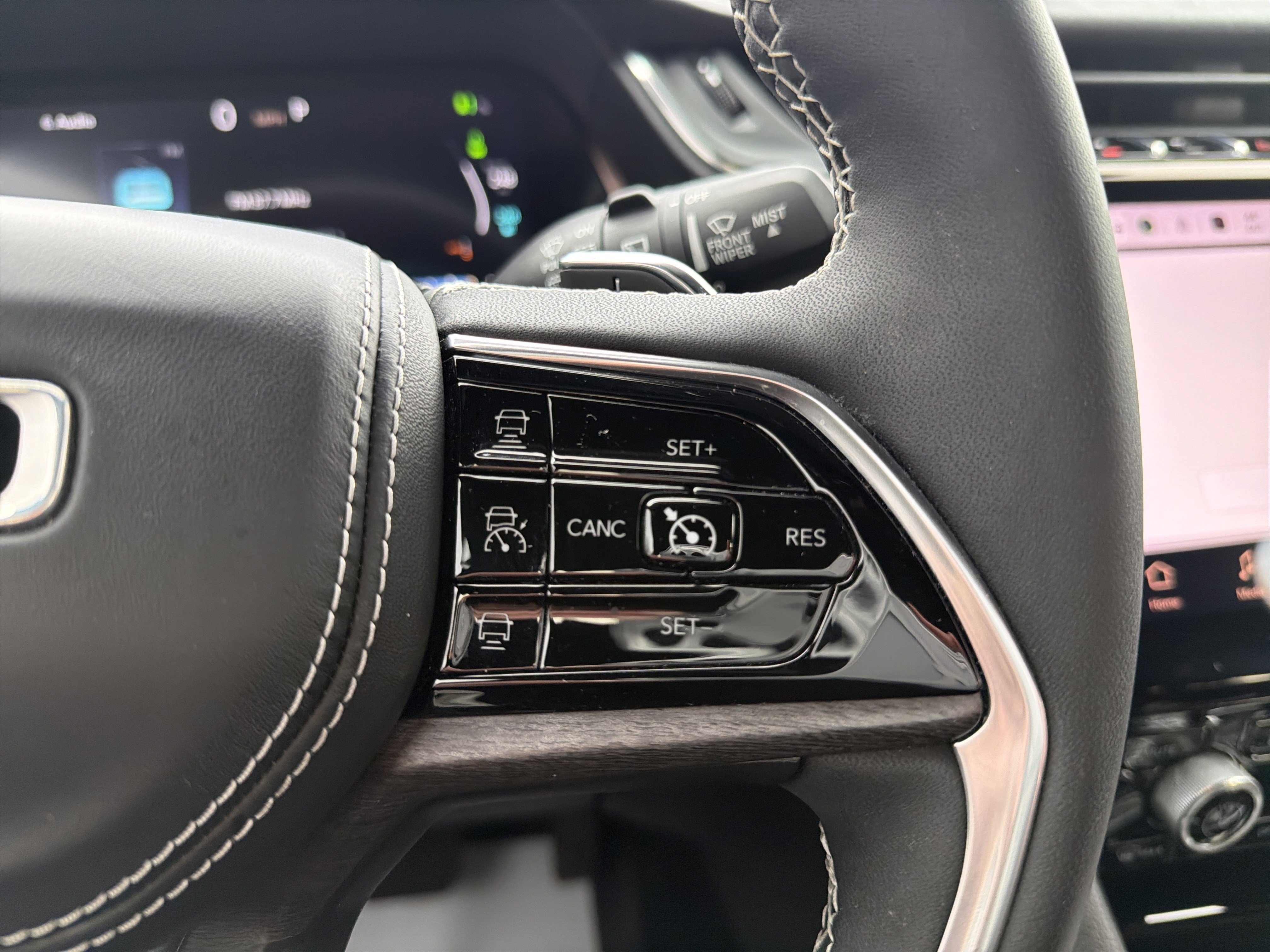 Certified 2022 Jeep Grand Cherokee Overland image 26