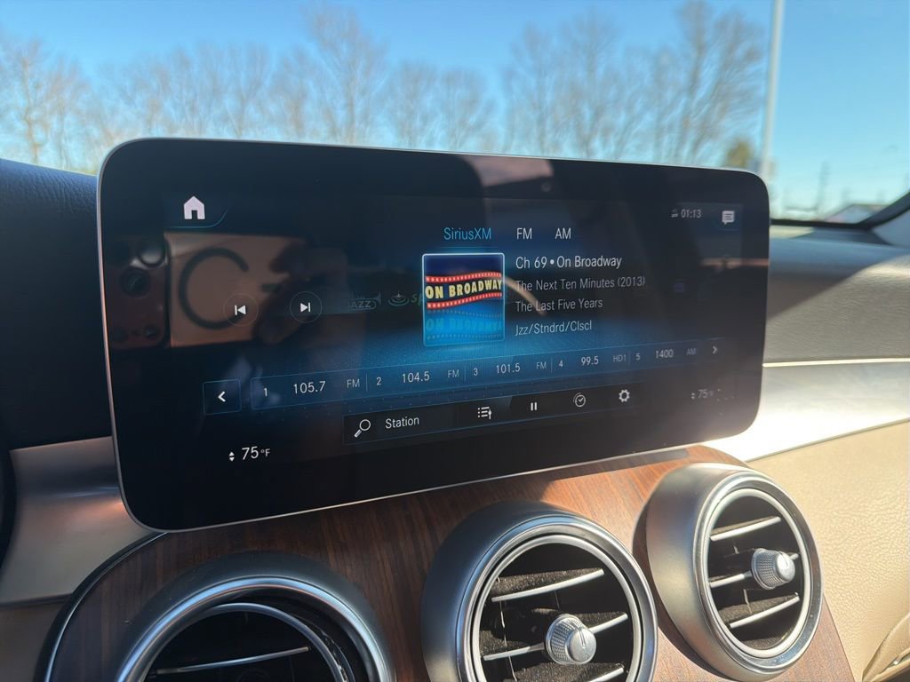 Used 2022 Mercedes-Benz GLC 300 4MATIC image 30