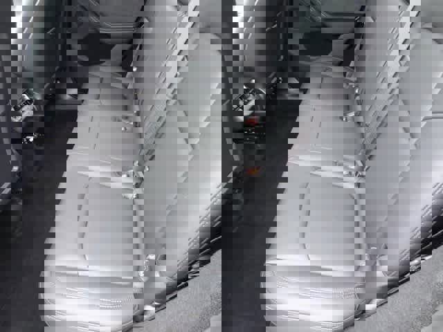 Used 2025 Tesla Model Y Long Range image 8