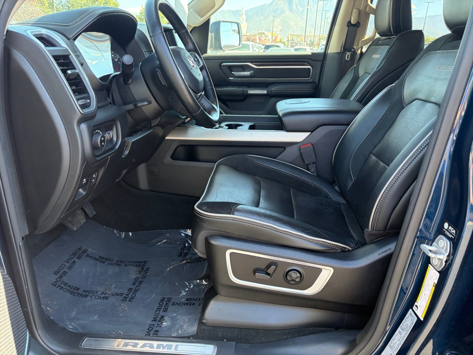 Used 2021 RAM 1500 Laramie AWD/4WD image 11
